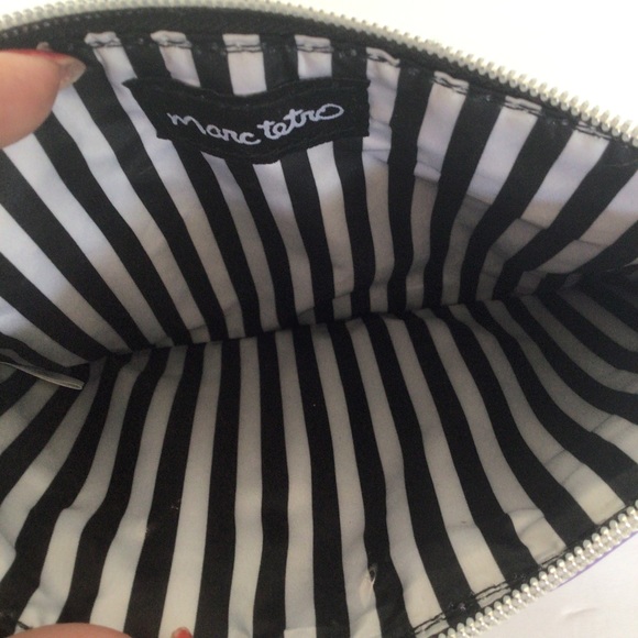 MARC TETRO PURPLE BICHON FRISE WRISTLET CLUTCH - Picture 10 of 13